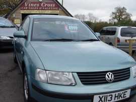 Click on this photo of the Volkswagen Passat 1.8 SE 4 door Manual to enlarge... for sale at Vines Cross Auto Exchange Ninfield